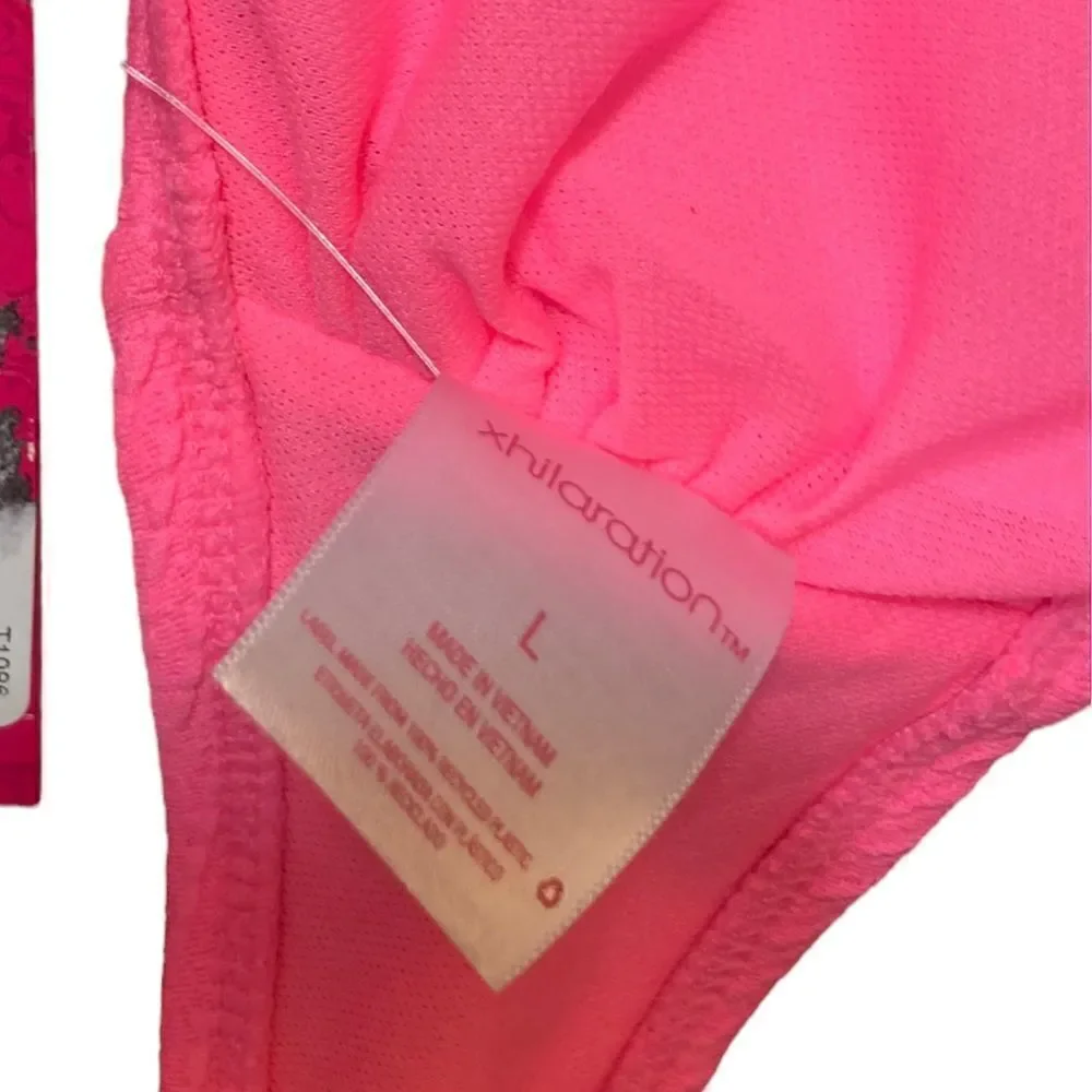Xhilaration Hot Pink Textured Swim Top, Size L (8-10), NWT‎